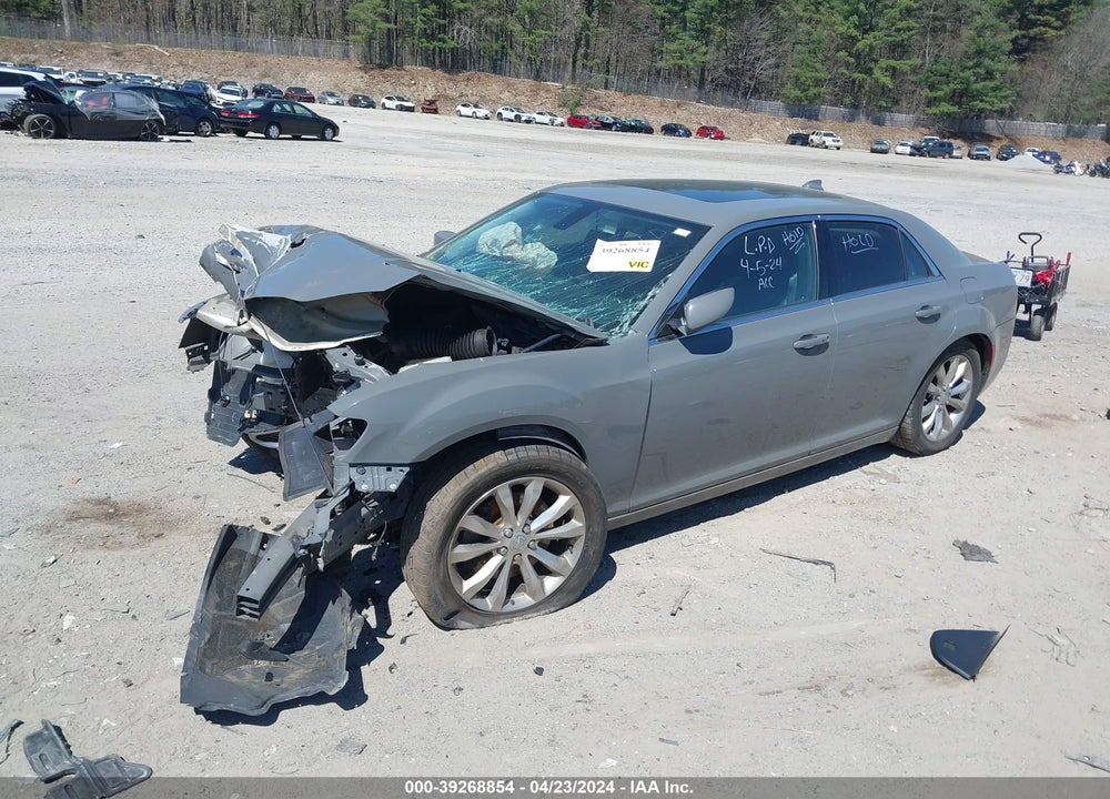 2019 CHRYSLER 300 TOURING L AWD VIN: 2C3CCARG6KH579668