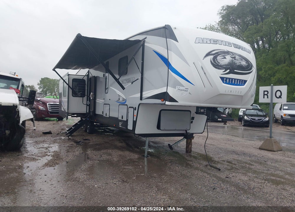 2020 FOREST RIV ARCTIC WOL VIN: 5ZT3CK2B3L0704551