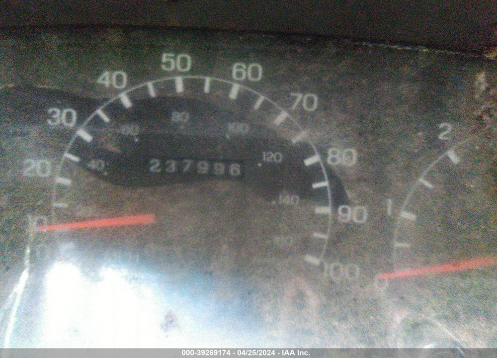 1999 FORD F-450 LARIAT/XL/XLT VIN: 1FDXF46S1XEA23440