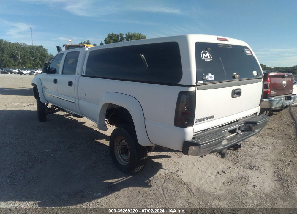 2003 GMC SIERRA 2500HD SLT VIN: 1GTHK23133F121829