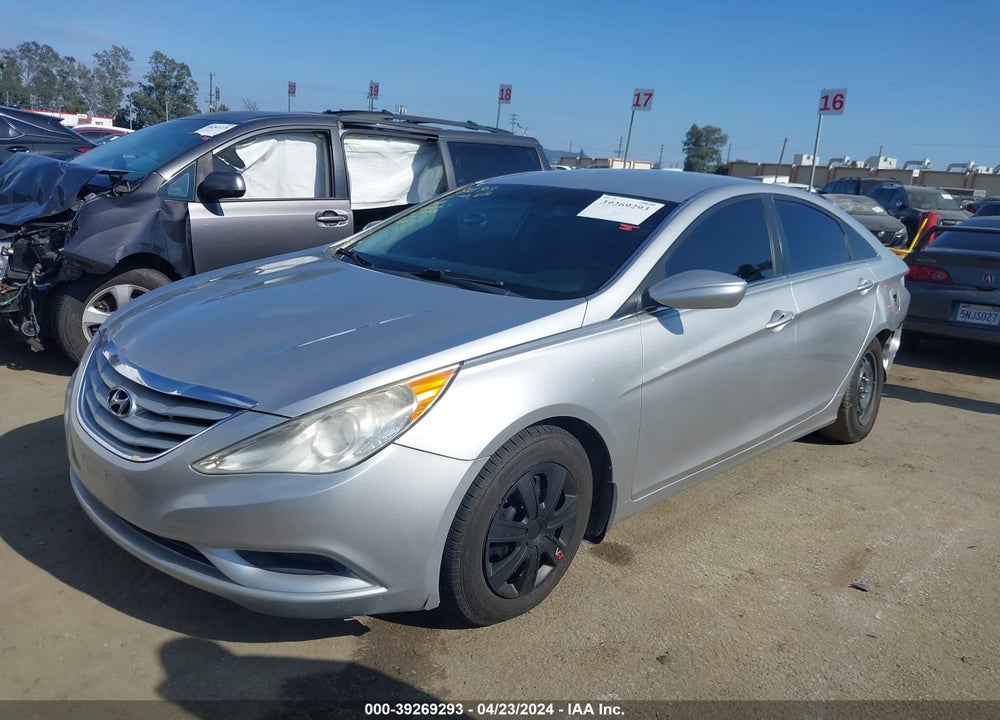 2013 HYUNDAI SONATA GLS VIN: 5NPEB4AC7DH520981
