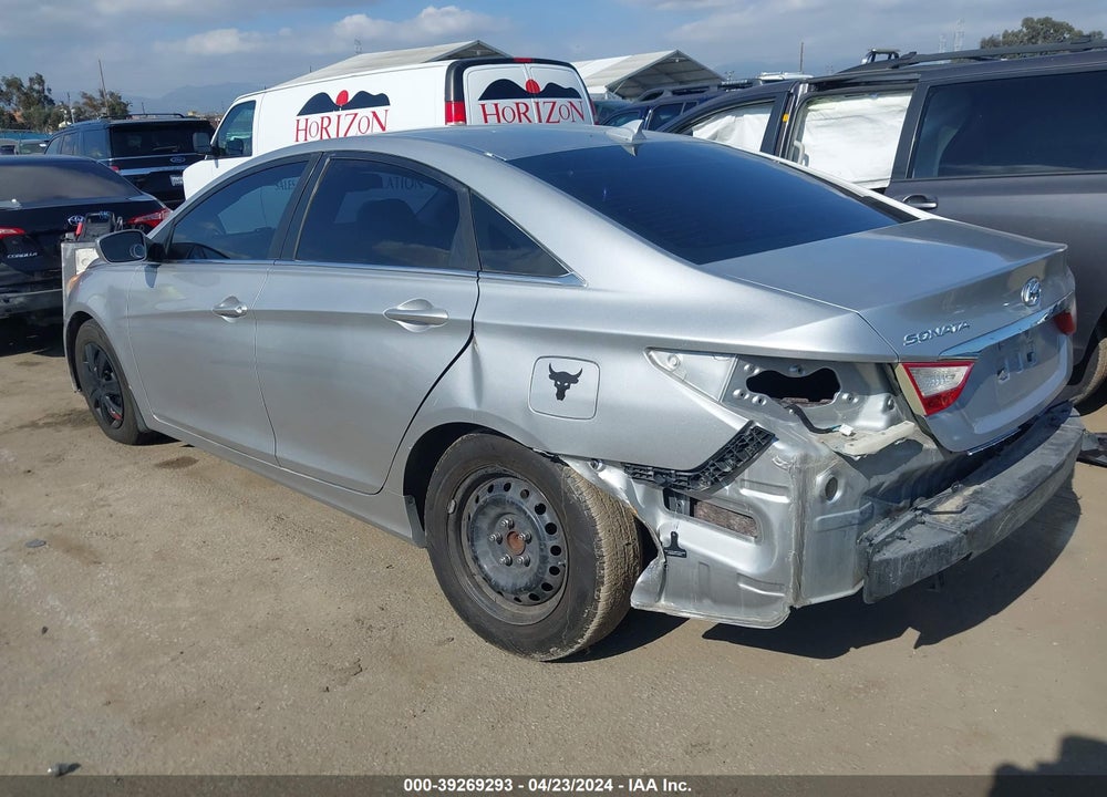 2013 HYUNDAI SONATA GLS VIN: 5NPEB4AC7DH520981