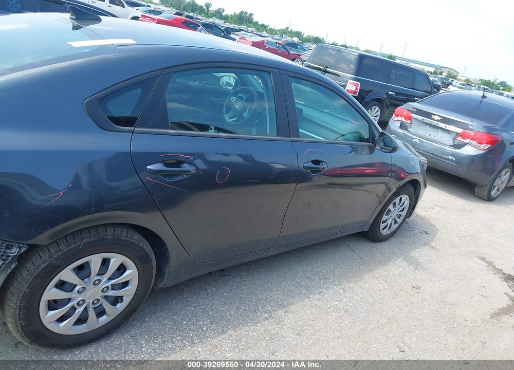 2022 KIA FORTE FE VIN: 3KPF24AD4NE501100