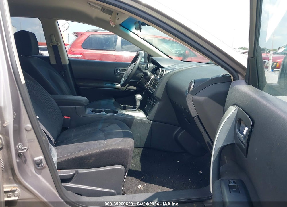 2013 NISSAN ROGUE S VIN: JN8AS5MT1DW023049