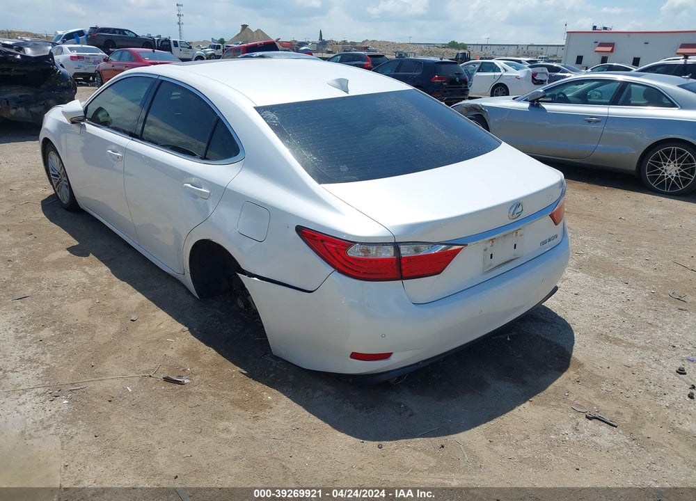 2015 LEXUS ES 350 VIN: JTHBK1GG7F2200168