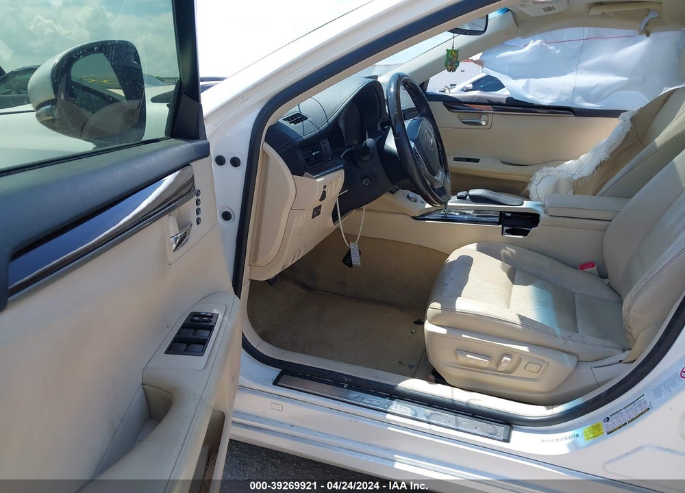 2015 LEXUS ES 350 VIN: JTHBK1GG7F2200168