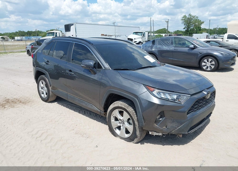 2020 TOYOTA RAV4 XLE VIN: 2T3W1RFV9LC070659