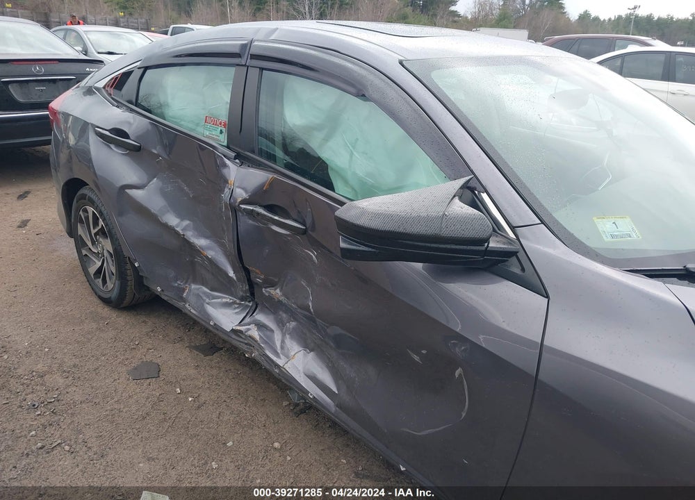 2017 HONDA CIVIC VIN: 19XFC2F7XHE232156