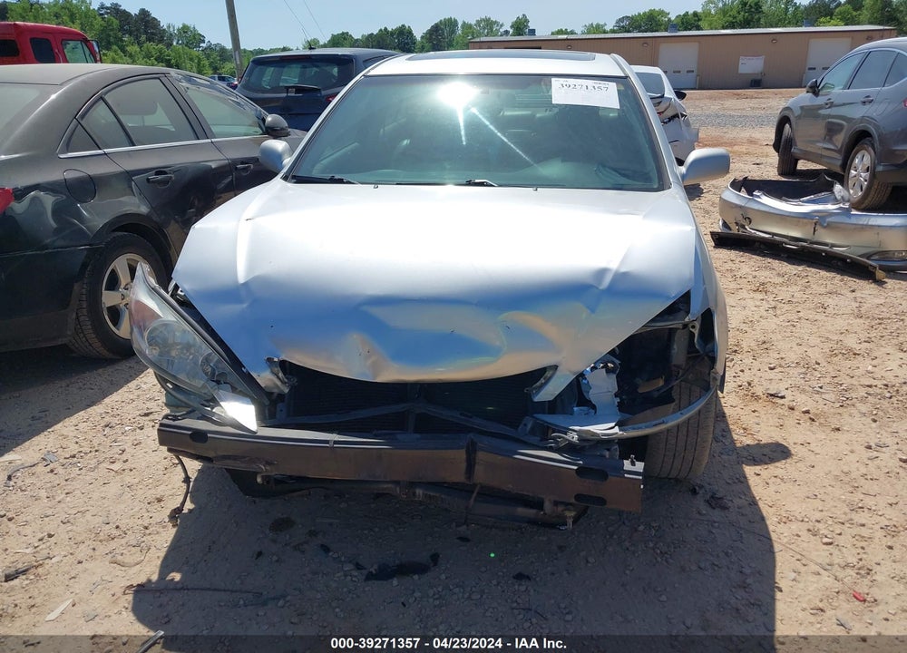 2002 TOYOTA CAMRY SE V6 VIN: 4T1BF32K32U521292