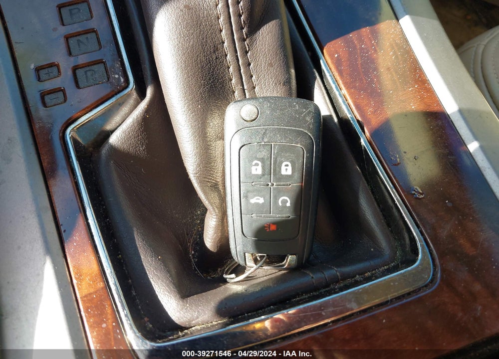 2010 BUICK LACROSSE VIN: 1G4GE5EV0AF104614