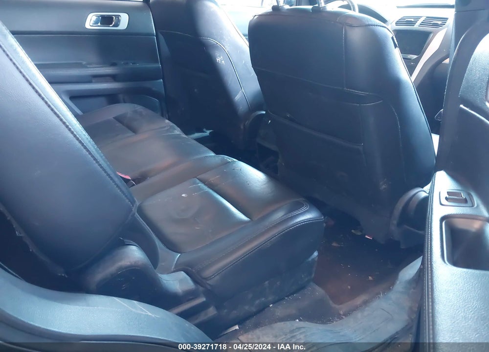 2015 FORD EXPLORER XLT VIN: 1FM5K8D86FGA43929