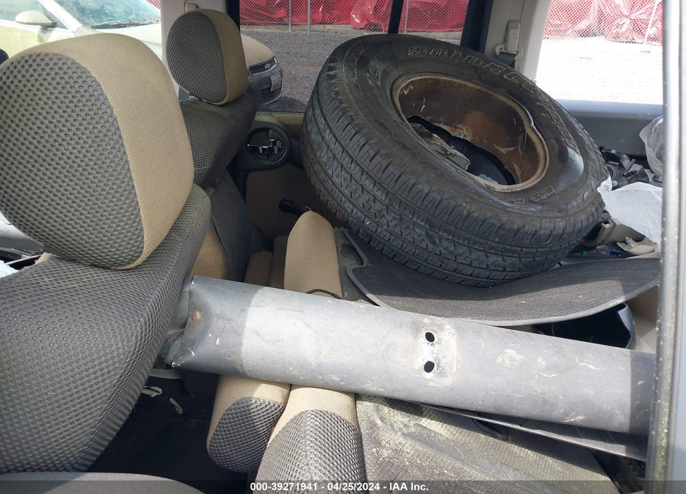 2005 NISSAN XTERRA S VIN: 5N1AN08UX5C637847