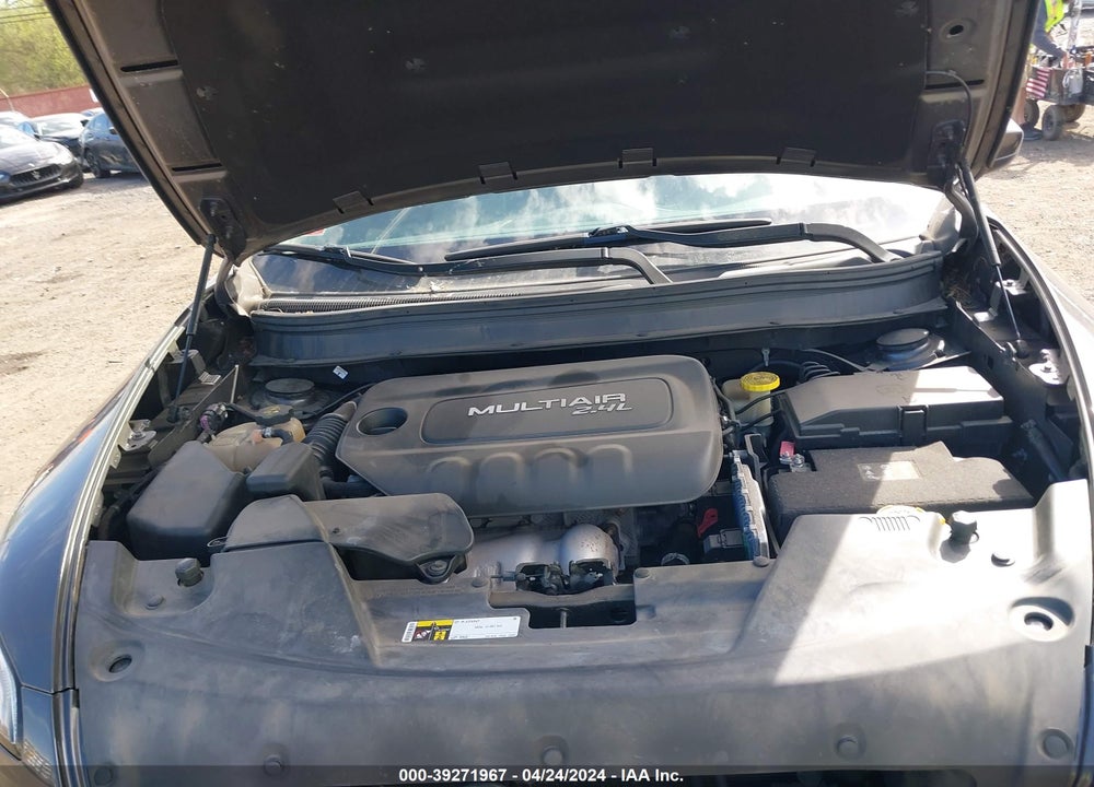 2015 JEEP CHEROKEE LATITUDE VIN: 1C4PJMCB5FW675574