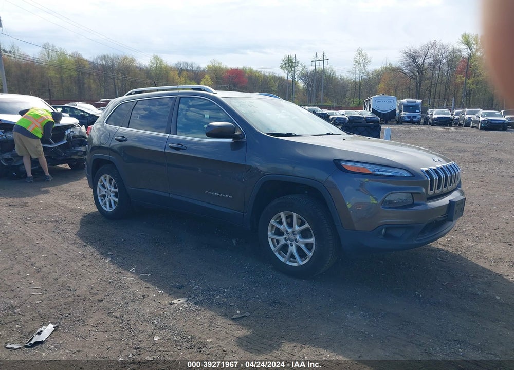 2015 JEEP CHEROKEE LATITUDE VIN: 1C4PJMCB5FW675574