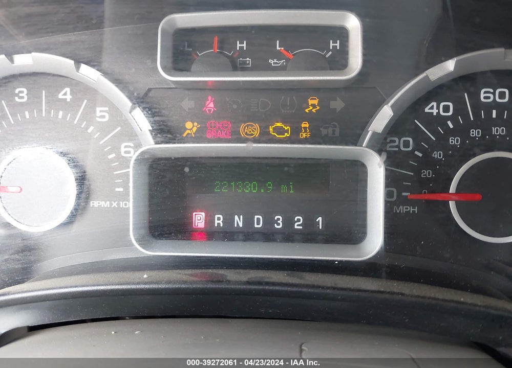 2013 FORD EXPEDITION XL VIN: 1FMJU1G5XDEF50438