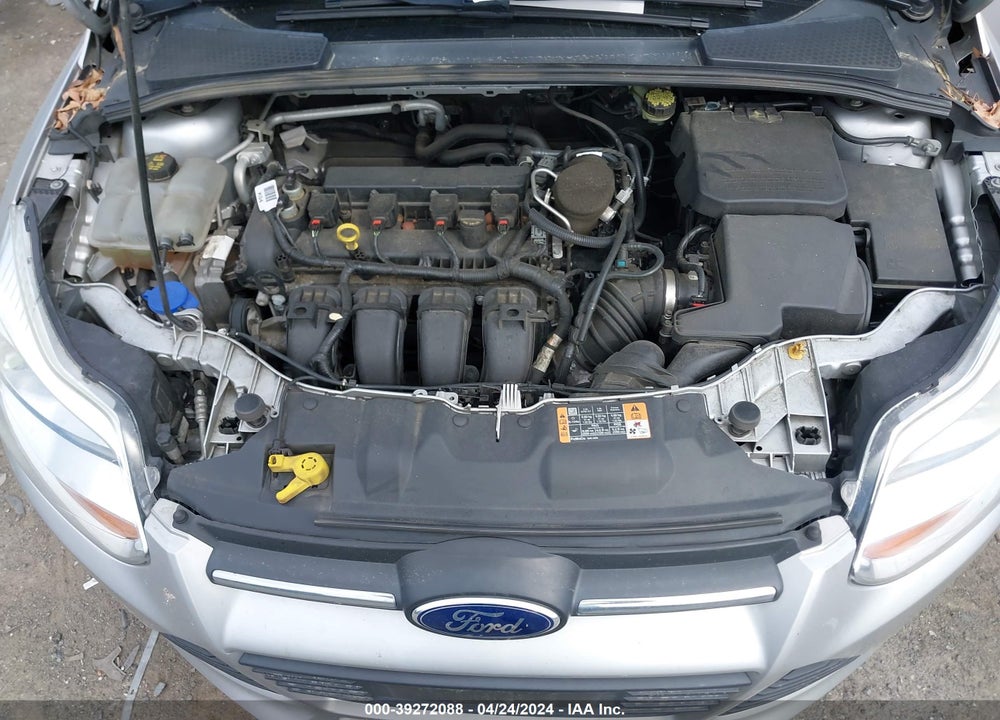 2014 FORD FOCUS SE VIN: 1FADP3F2XEL450824