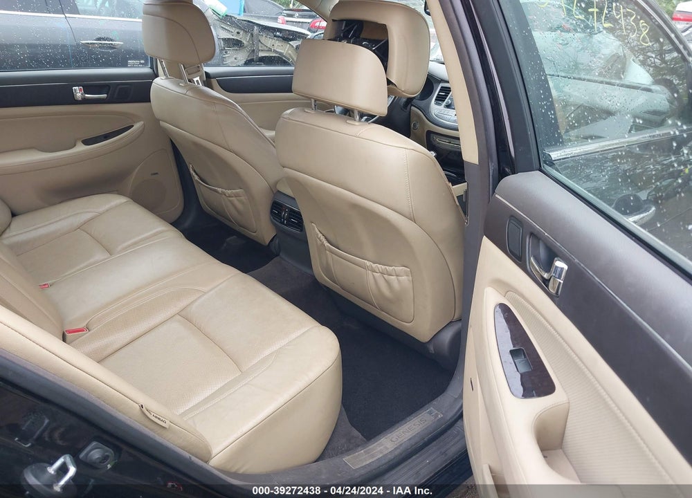2009 HYUNDAI GENESIS 3.8 VIN: KMHGC46E39U018008