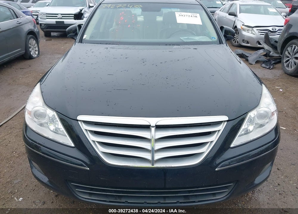 2009 HYUNDAI GENESIS 3.8 VIN: KMHGC46E39U018008