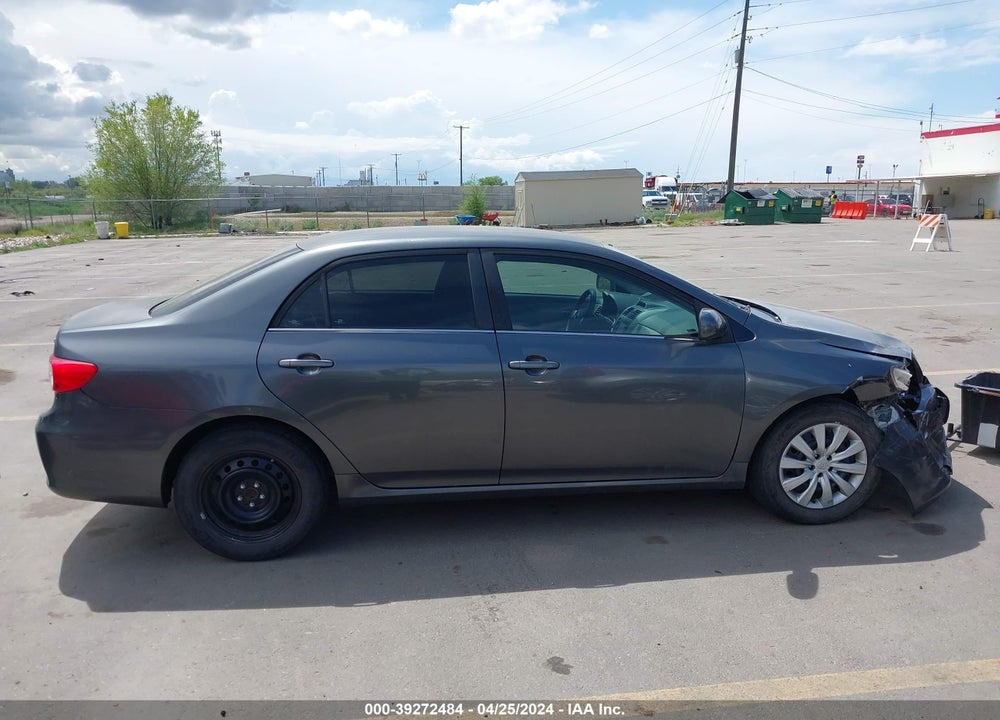 2013 TOYOTA COROLLA LE VIN: 2T1BU4EE4DC058228