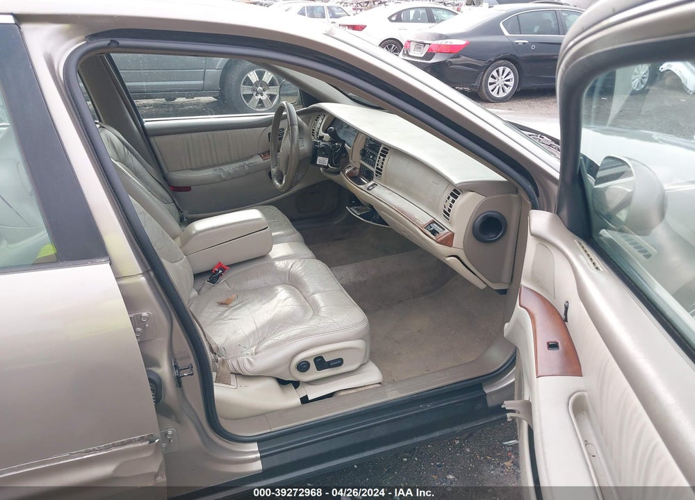 2001 BUICK PARK AVENUE VIN: 1G4CW54K814292801