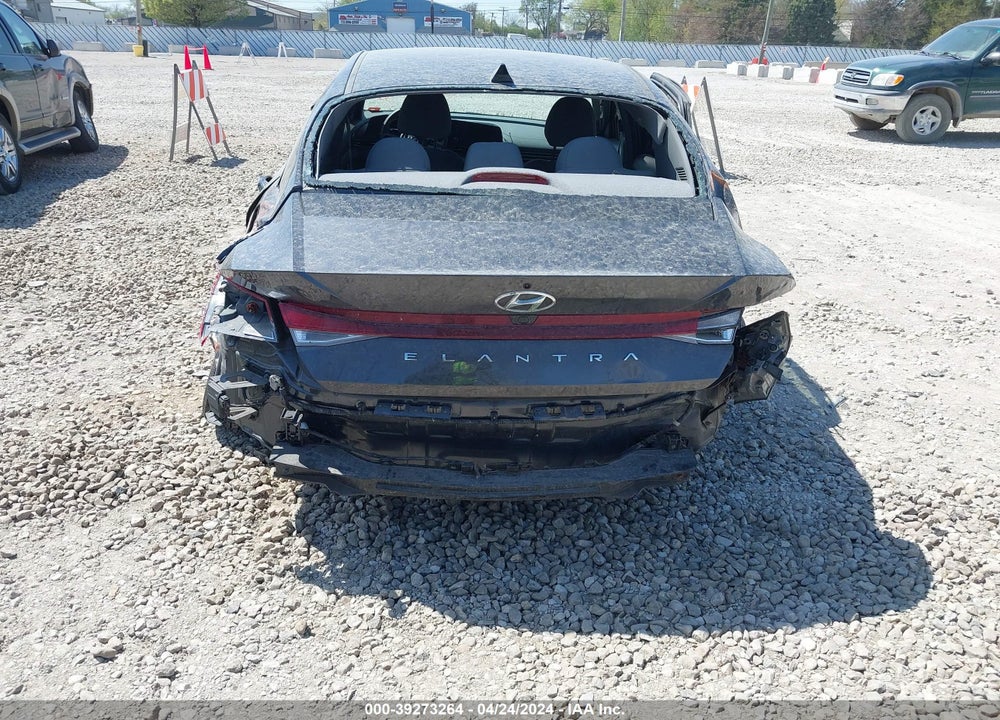 2021 HYUNDAI ELANTRA SEL VIN: 5NPLM4AG9MH000270