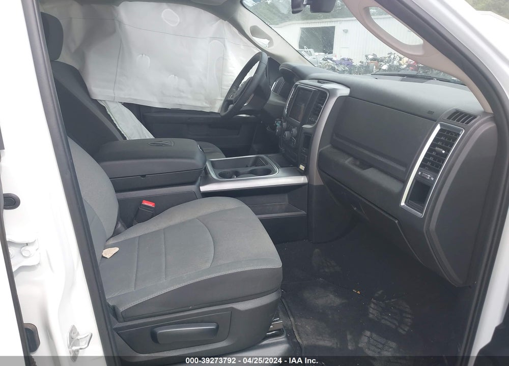 2022 RAM 1500 CLASSIC SLT 4X2 5'7 BOX VIN: 1C6RR6LG5NS235084
