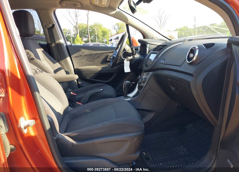 2014 CHEVROLET TRAX VIN: 3GNCJPEB8EL190175