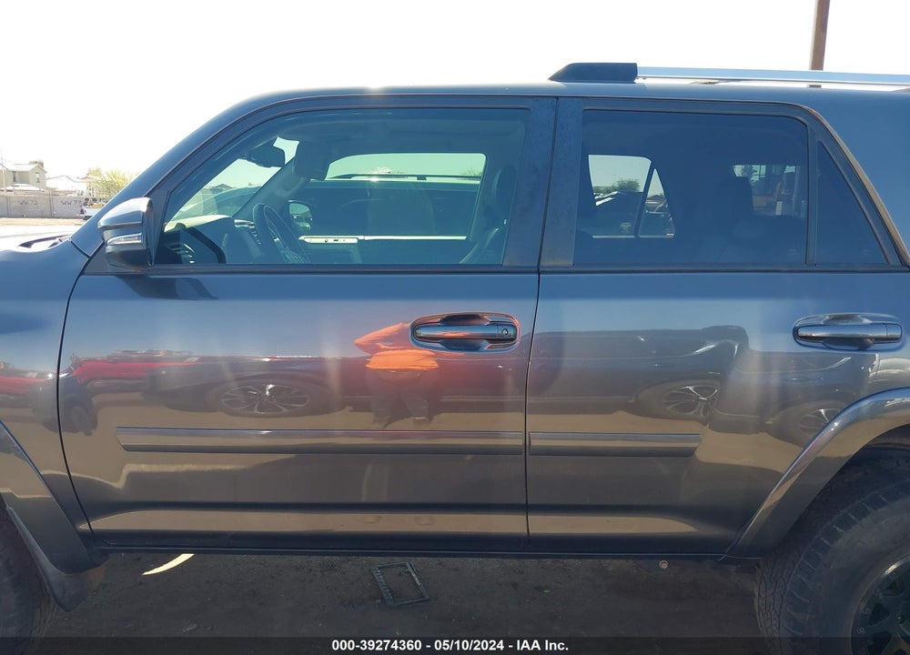 2020 TOYOTA 4RUNNER SR5 PREMIUM VIN: JTEBU5JR4L5781888