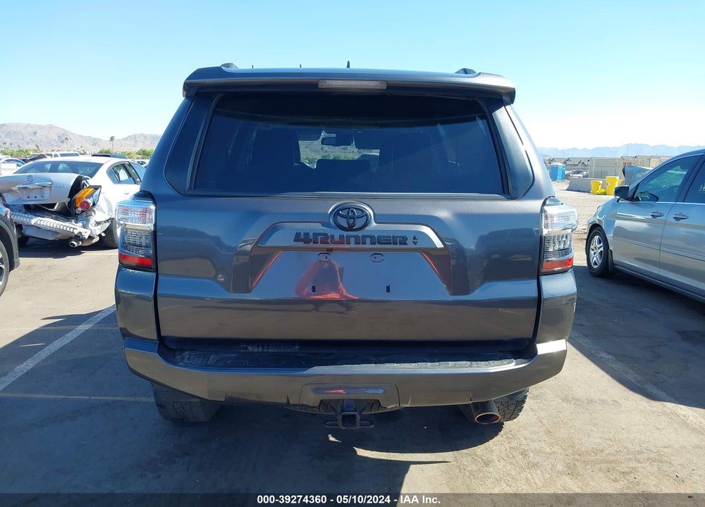 2020 TOYOTA 4RUNNER SR5 PREMIUM VIN: JTEBU5JR4L5781888