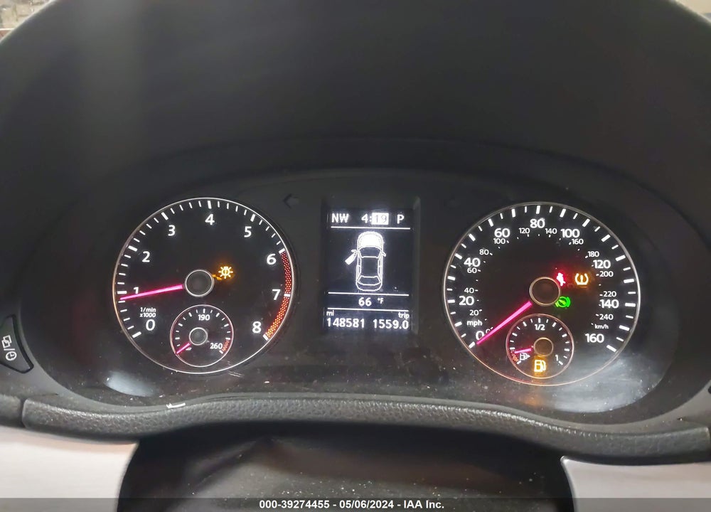 2013 VOLKSWAGEN PASSAT 2.5L SE VIN: 1VWBP7A30DC060402