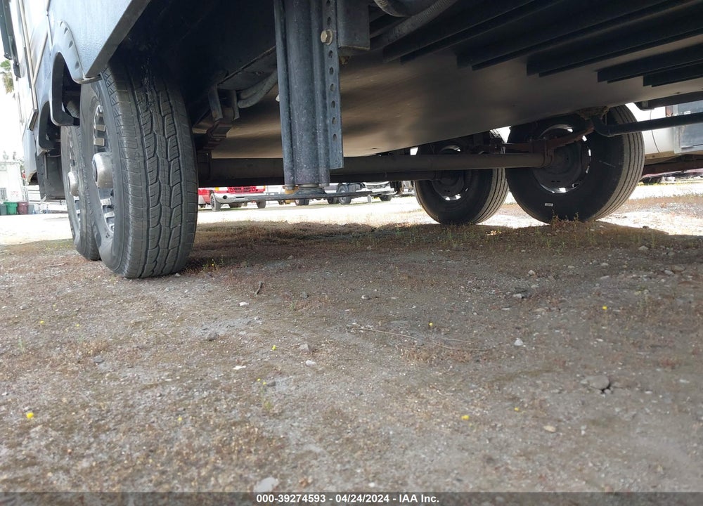2014 KEYSTONE FUZION VIN: 4YDF33129EF810442
