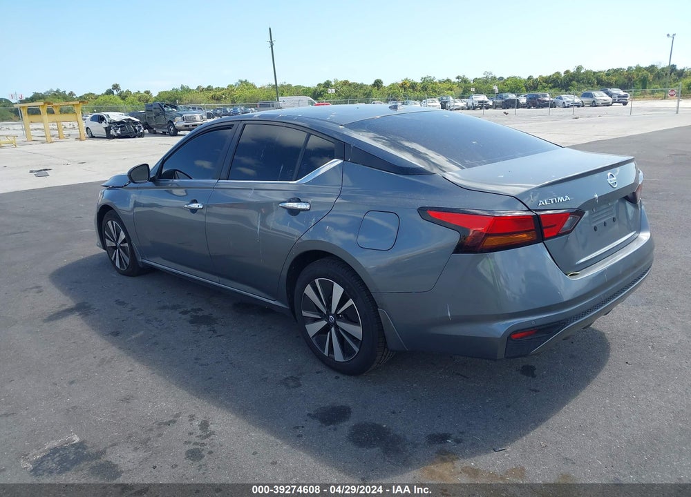 2021 NISSAN ALTIMA SV FWD VIN: 1N4BL4DVXMN326612