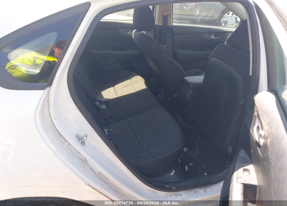 2020 KIA FORTE LXS VIN: 3KPF24AD6LE174020