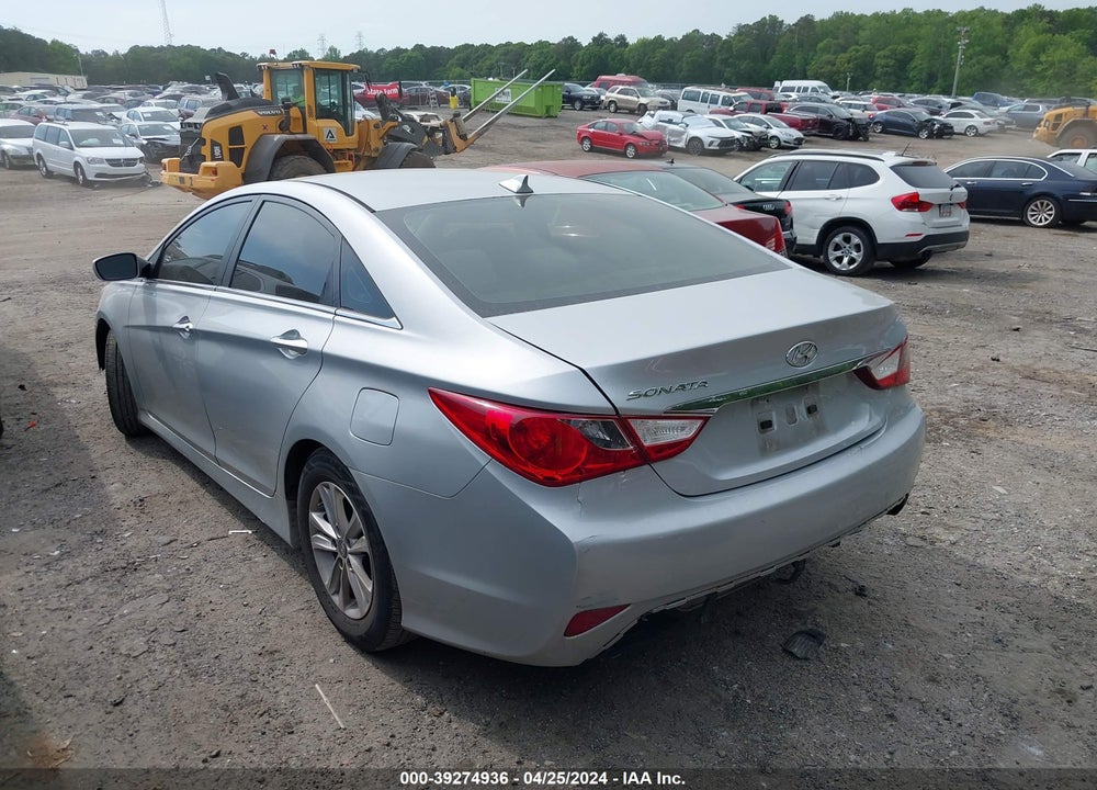 2014 HYUNDAI SONATA GLS VIN: 5NPEB4AC3EH873557