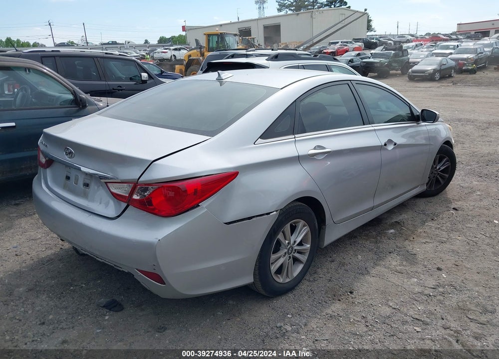 2014 HYUNDAI SONATA GLS VIN: 5NPEB4AC3EH873557