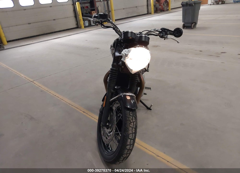 2020 TRIUMPH MOTORCYCLE BONNEVILLE T120/BLACK/BUD EKINS VIN: SMTD40HL2LT972353