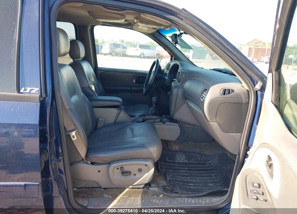 2003 CHEVROLET TRAILBLAZER LTZ VIN: 1GNDS13S732319555