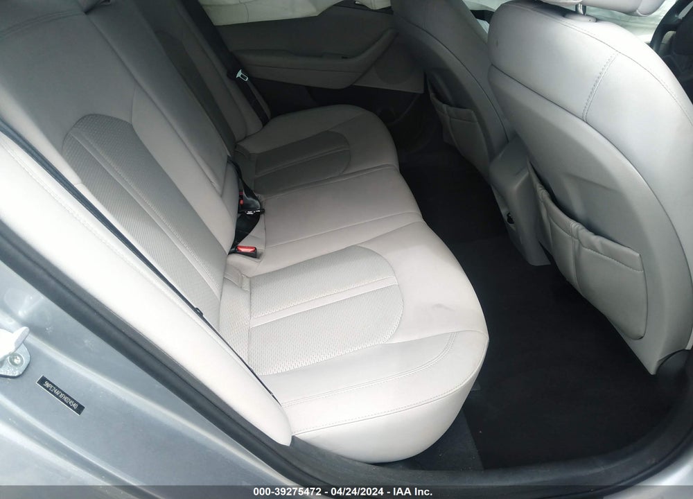 2015 HYUNDAI SONATA SE VIN: 5NPE24AFXFH024540