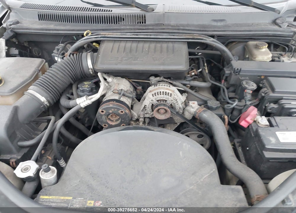 2005 JEEP GRAND CHEROKEE LAREDO VIN: 1J4GR48K15C677172