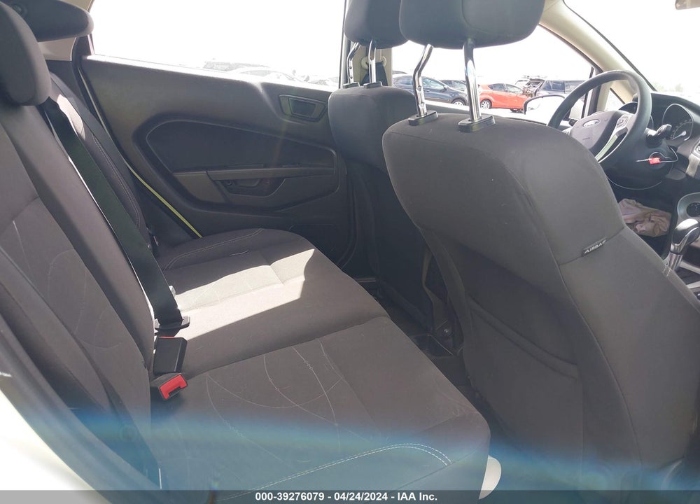 2018 FORD FIESTA SE VIN: 3FADP4EJ3JM127464