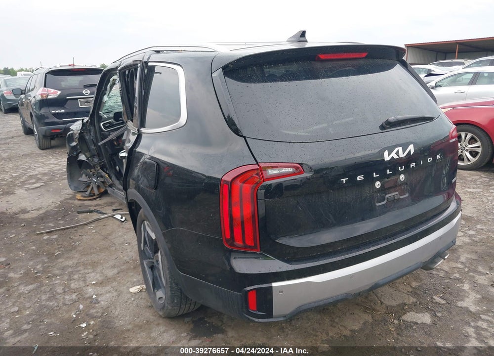 2023 KIA TELLURIDE S VIN: 5XYP6DGCXPG327823