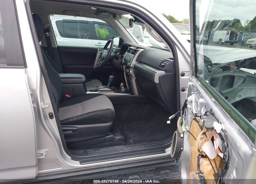 2022 TOYOTA 4RUNNER SR5 VIN: JTEMU5JR1N6039194