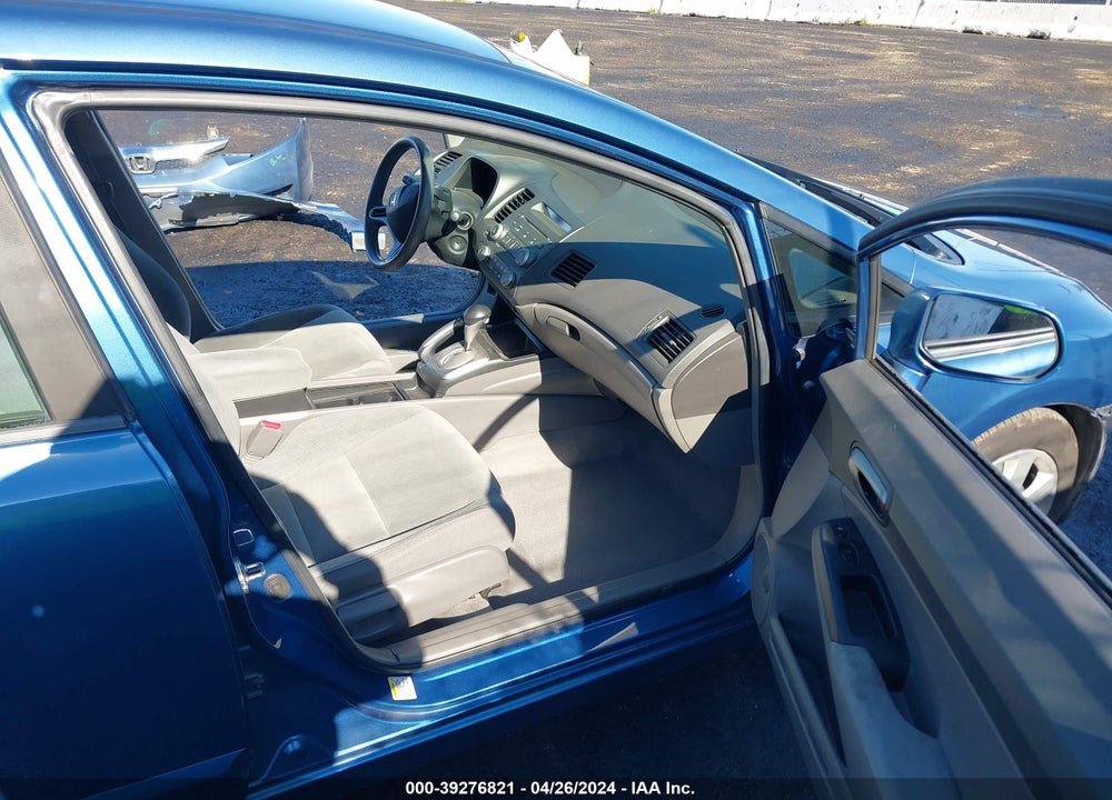 2009 HONDA CIVIC LX VIN: 1HGFA16569L006592