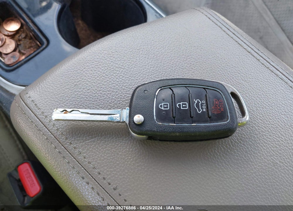 2019 HYUNDAI SONATA SE VIN: 5NPE24AF6KH779839