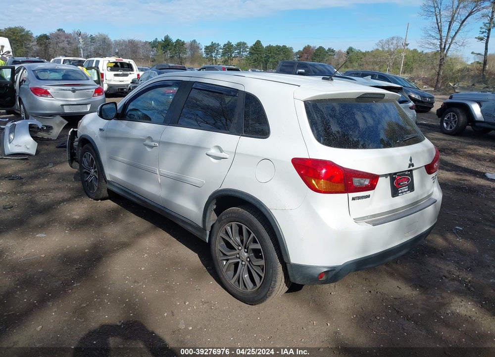 2016 MITSUBISHI OUTLANDER SPORT 2.4 SE VIN: JA4AP3AW2GZ055330