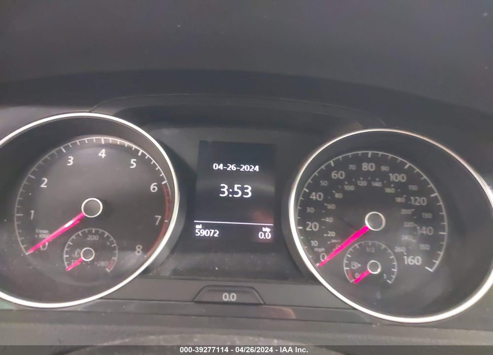 2018 VOLKSWAGEN GOLF SPORTWAGEN TSI S VIN: 3VW217AU2JM765643
