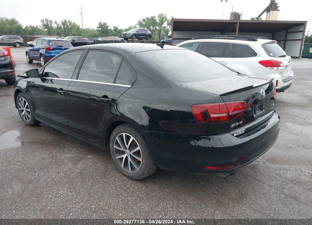 2017 VOLKSWAGEN JETTA 1.4T SE VIN: 3VWDB7AJ9HM401922