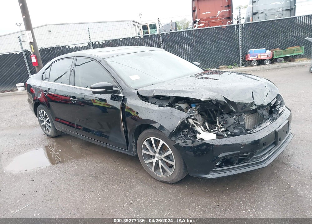 2017 VOLKSWAGEN JETTA 1.4T SE VIN: 3VWDB7AJ9HM401922