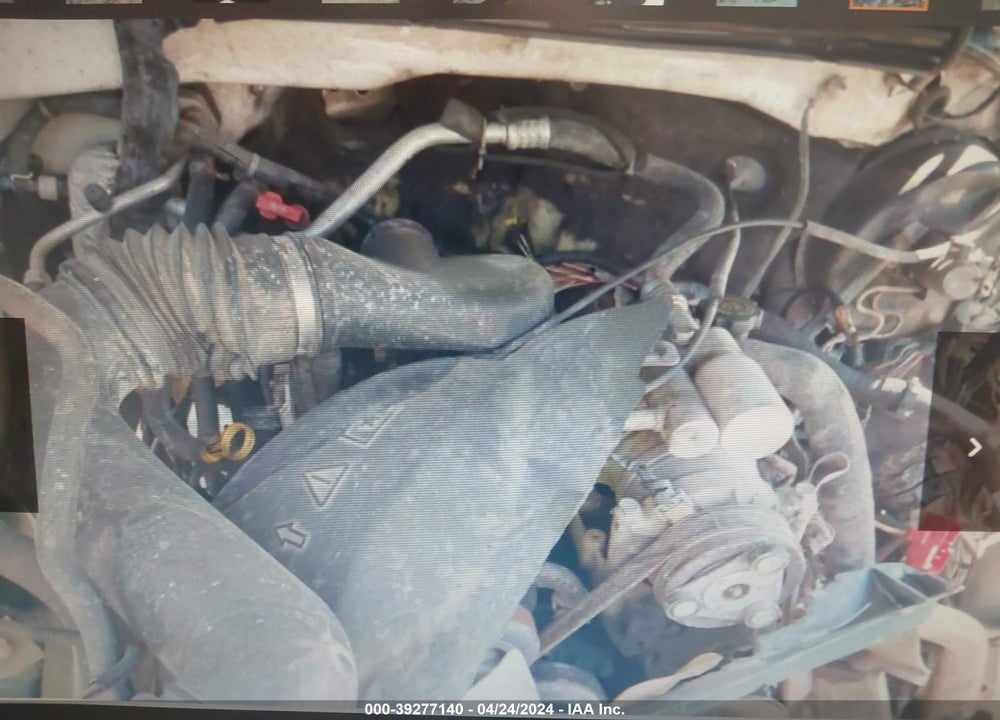 2002 CHEVROLET SILVERADO 1500 VIN: 1GCEC14W02Z132109