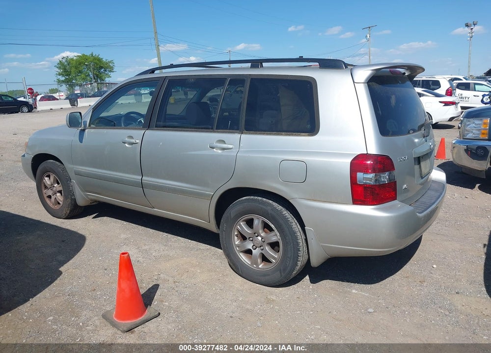 2005 TOYOTA HIGHLANDER V6 VIN: JTEDP21A150065555